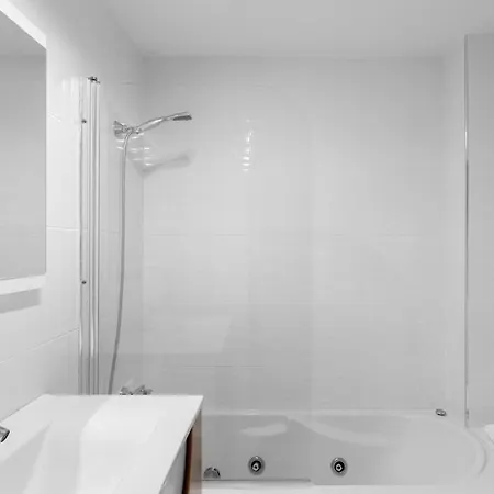 Appartamento Dana I Eurogolf, Vistas, Wifi, Piscina Y Parking Benalmádena